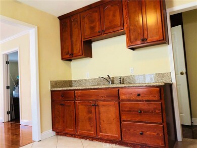 812 W 131st St, Compton, CA 90222 - photo 5