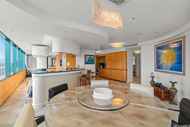 Dining / Kitchen Area