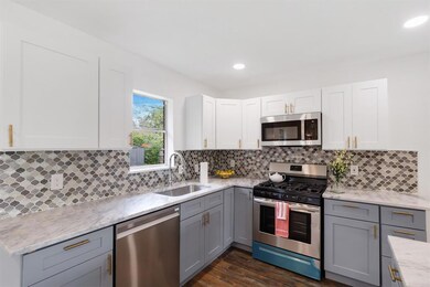 361 Hurst Dr, Bedford, TX 76022 - photo 7