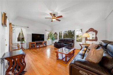 4924 Alatar Dr, Woodland Hills, CA 91364 - photo 7