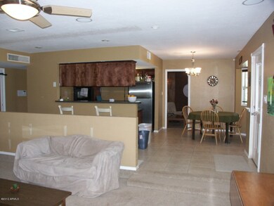 Family room to kitchen View