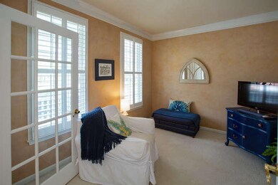 208 Oak Point Landing Dr Mt-small-005-9-