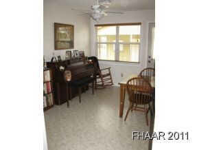 208 Hardeman St, Copperas Cove, TX 76522 - photo 7