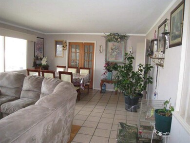 2215 Frances Ave, Elkhart, IN 46517 - photo 4