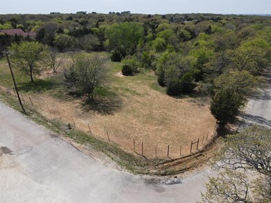 412 Linden St, Keene, TX 76059 - photo 7