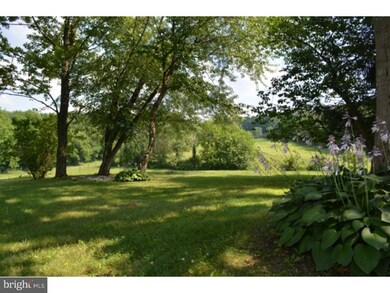 4908 Limeport Pike, Zionsville, PA 18092 - photo 4