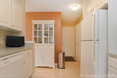 784 Stevenspoint SE, Byron Center, MI 49315 - photo 4