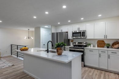 7859 Kingsgate Way, West Chester, OH 45069 - photo 7