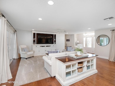 632 Magnolia St Edit-4