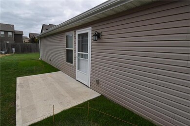 438 Kreisel Dr, Raymore, MO 64083 - photo 4