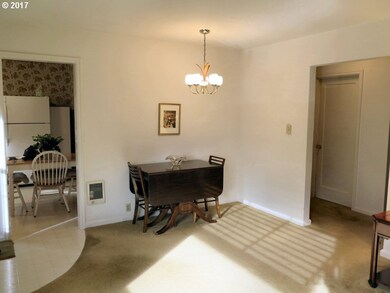 Living Room/Dining Room
