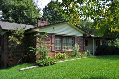 308 Rodgers St, Gaffney, SC 29341 - photo 4