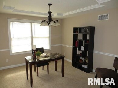 1623 W 67th St, Davenport, IA 52806 - photo 6