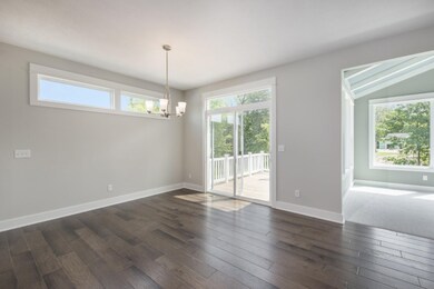 TRRCO07012 - Willow - 4684 Rare Bloom Dr