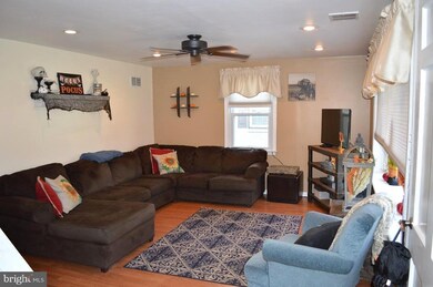 1231 University Ave, Morton, PA 19070 - photo 2