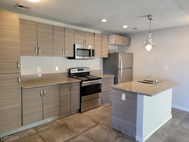 1773 E Harmon Ave unit 4, Las Vegas, NV 89119 - photo 4