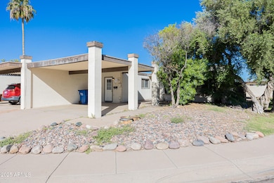 2724 S Azalea Dr, Tempe, AZ 85282 - photo 3