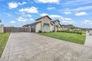 3500 Rosewood Dr, Weslaco, TX 78596 - photo 3