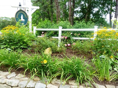 11 Sengekontacket Rd, Oak Bluffs, MA 02557 - photo 5