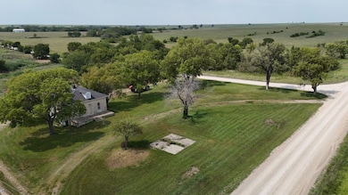 16948 Allen Rd, Eskridge, KS 66423 - photo 4