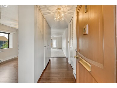 Entrance/Foyer