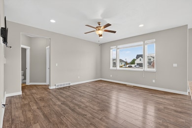 2216 W Silver Leaf Dr unit 35, Mapleton, UT 84664 - photo 6