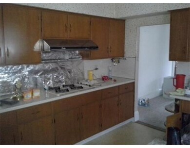 101 Judson St unit 2, Malden, MA 02148 - photo 2