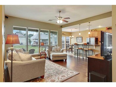 Photo. LIving Room