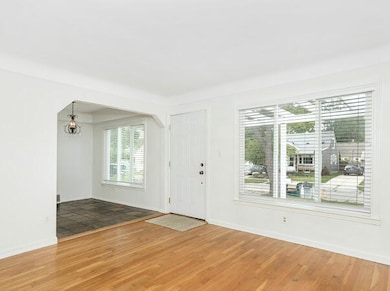 Neutral Colors Throughout