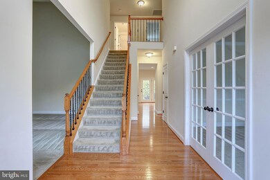 8606 Hickory Hills Ln, Laurel, MD 20723 - photo 2
