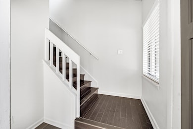 6-web-or-mls-8983 Heron Walk Dr-32