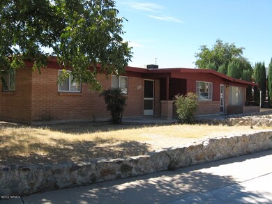 1301 W Calle Del Ensayador 002