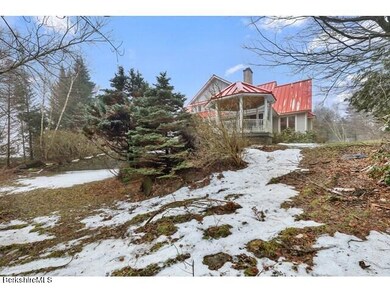 7 Poirot Rd, Florida, MA 01247 - photo 5