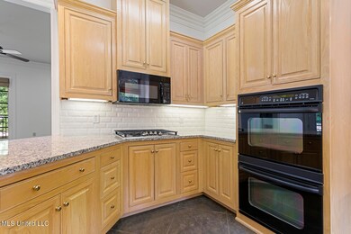 161 Overlook Point