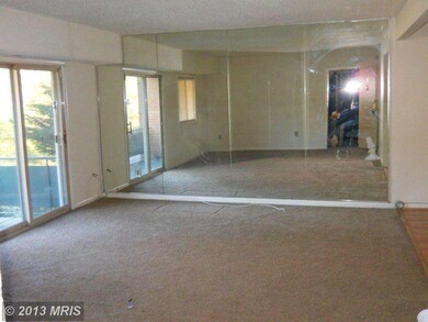 3103 Southern Ave unit 21, Temple Hills, MD 20748 - photo 2