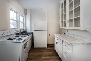 139 Lincoln Ave, Rutland, VT 05701 - photo 6