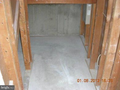 407 Nalley Rd, Hyattsville, MD 20785 - photo 7