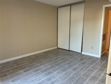 11917 Bob White Dr unit 881, Houston, TX 77035 - photo 6