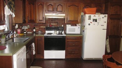 43 Pine St, Franklin, MA 02038 - photo 3