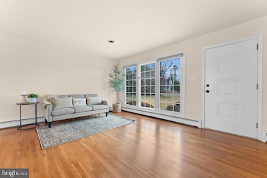 565 Solgrove Rd, Warrenton, VA 20186 - photo 5