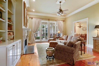 Built in Bookcases by Kellerman. Heart of Pine flo