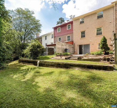 147 Georgetown Green, Charlottesville, VA 22901 - photo 3