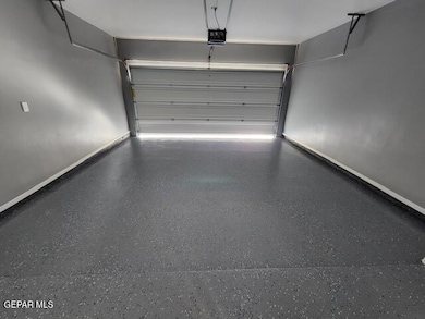 712 Hc Gilbert Minjares Dr unit A, El Paso, TX 79927 - photo 7