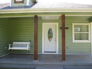 1905 Liberty St, Bonham, TX 75418 - photo 4