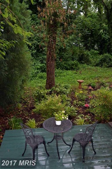 23 W Taylor Run Pkwy, Alexandria, VA 22314 - photo 4