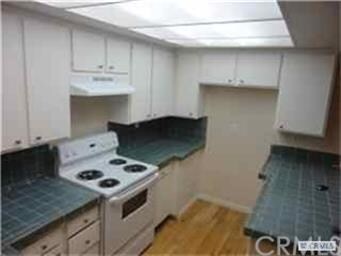Tiled counters in the kitchen
