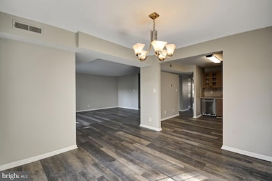 860 Quince Orchard Blvd unit 860-10, Gaithersburg, MD 20878 - photo 6