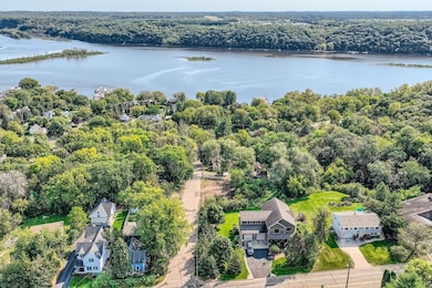 1824 1st St N, Stillwater, MN 55082 - photo 5