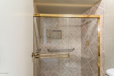 Master Bath3