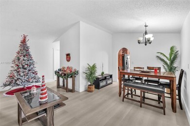 19541 NW 57th Ct, Hialeah, FL 33015 - photo 7